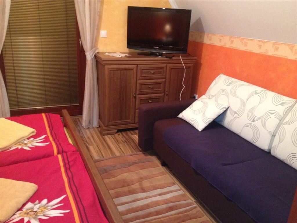 Alba Regia Pansion Egri Hotel Jahodna Quarto foto